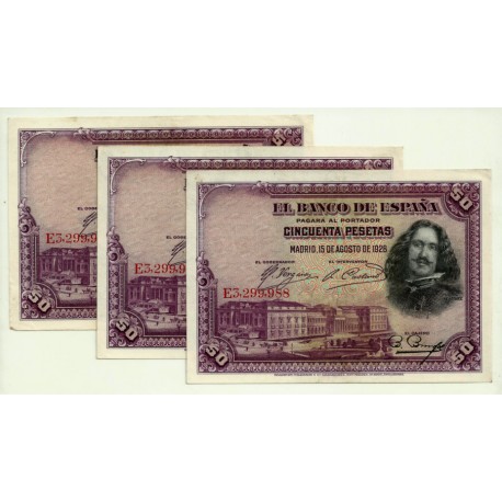 [1928] Billete de 50 Pesetas (EBC) Serie E. Trío correlativo. Manchitas