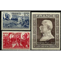 (B175 a B177) Francia. 1944. Serie Completa. Pétain (Nuevo)