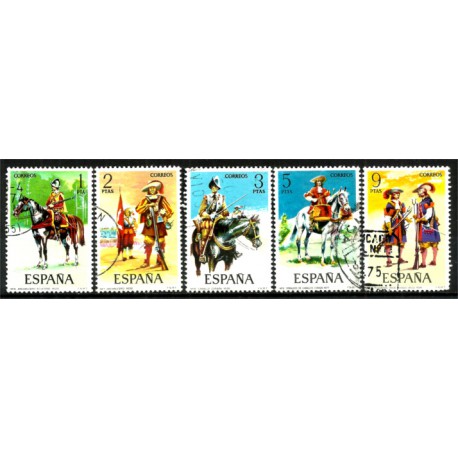 (2167 a 2171) 1974. Serie Completa. Uniformes Militares (Usado)