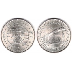 (8) Macao. 1974. 20 Patacas (SC) (Plata)