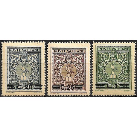 Ciudad del Vaticano. 1946. Serie Completa (Nuevo, con fijasellos) Emisión complementaria con sobrecarga