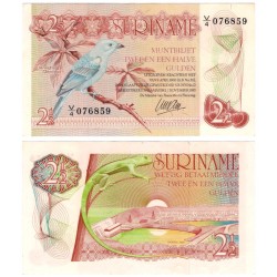 (119) Surinam. 1985. 2½ Gulden (SC)