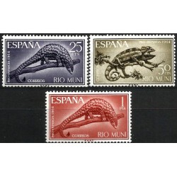 Río Muni. 1964. Serie Completa (Nuevo, con señal de fijasellos) Pro Infancia