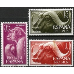 Río Muni. 1962. Serie Completa (Nuevo, con señal de fijasellos y mancha) Día del Sello