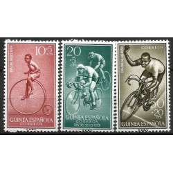 Guinea Española. 1959. Serie Completa (Nuevo, con señal de fijasellos) Día del Sello