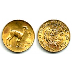 (247) Perú. 1967. ½ Sol de Oro (MBC)