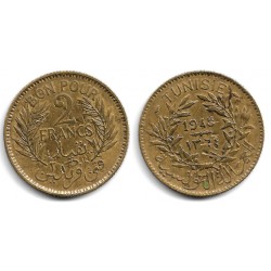(248) República Tunecina. 1945. 2 Francs (BC+/MBC-)