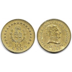 (48) Uruguay. 1965. 10 Pesos (MBC-)
